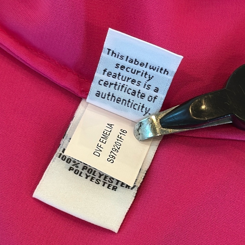 Diane von Furstenberg Emelia Pink Flowy Batwing Silk Sheer Blouse • XS/S 0-2 - Picture 11 of 16